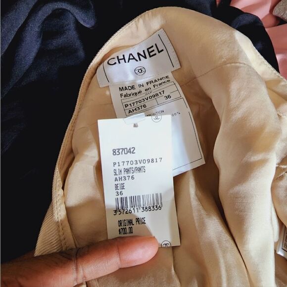 CHANEL Pants  - Picture 16 of 16